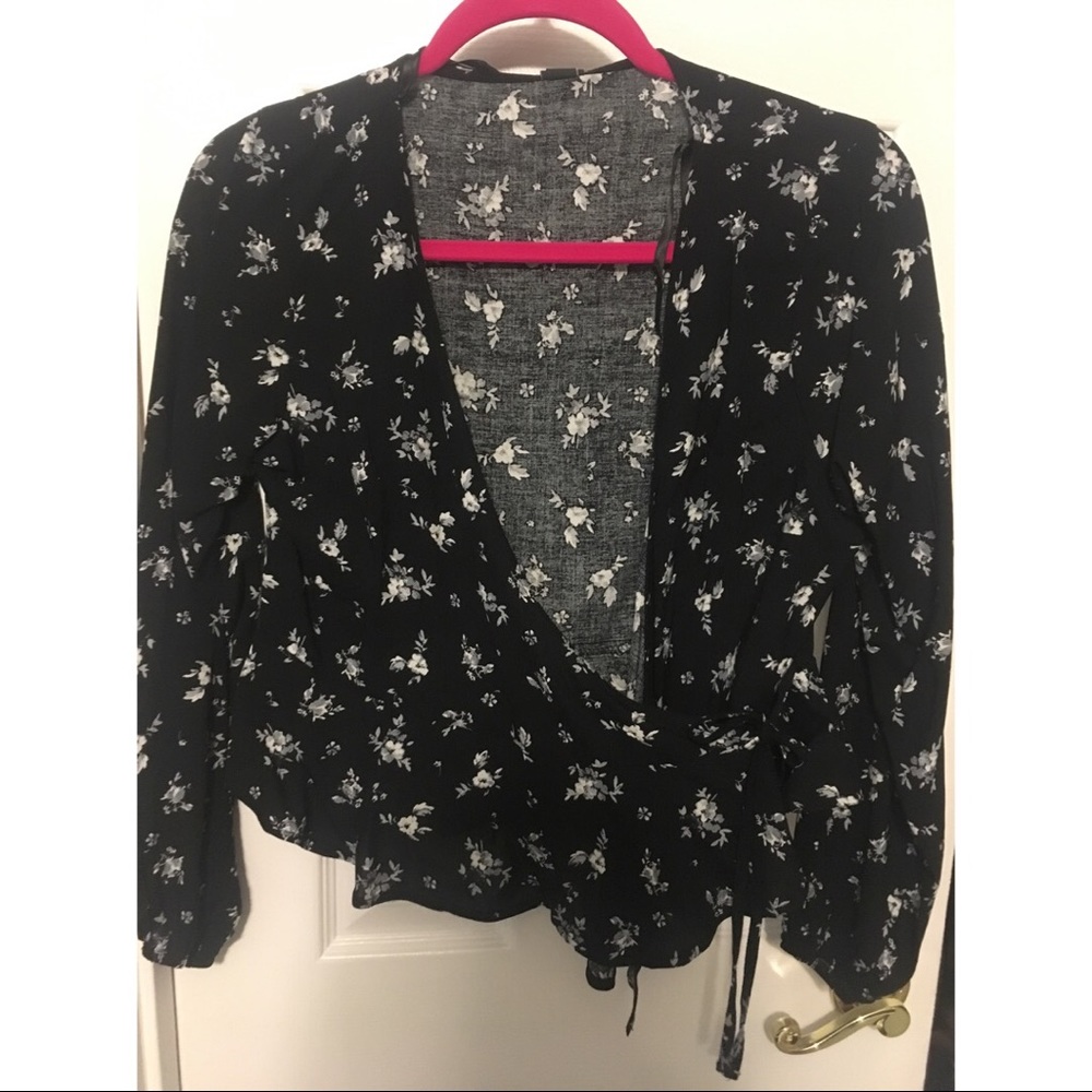 NWT floral wrap blouse